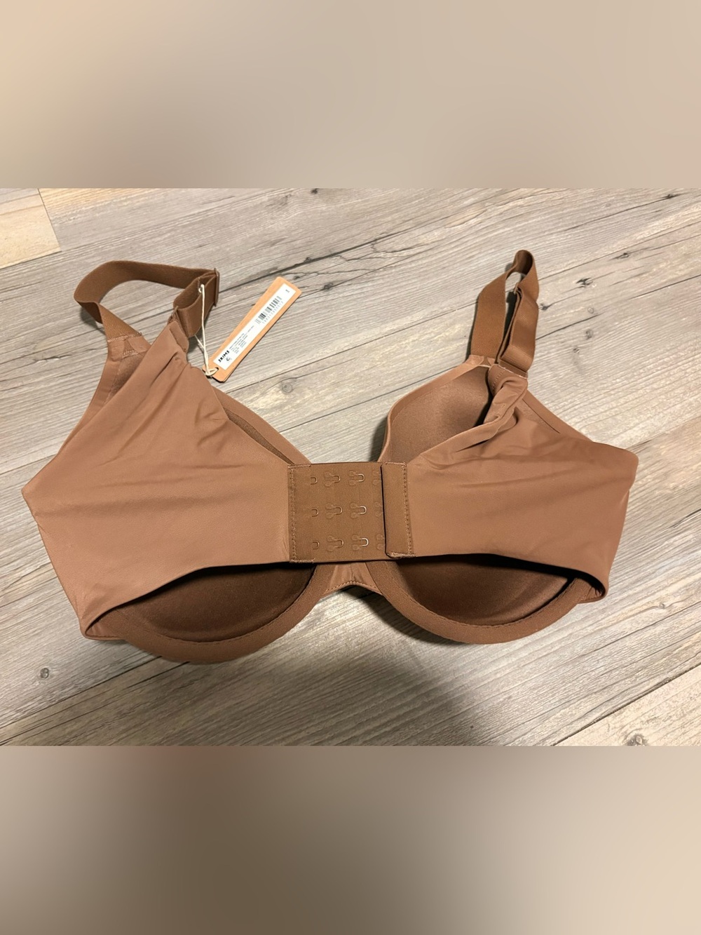 SKIMS Kim Kardashian smoothing intimates full coverage bra 32DDDD new with tags - Picture 2 of 4